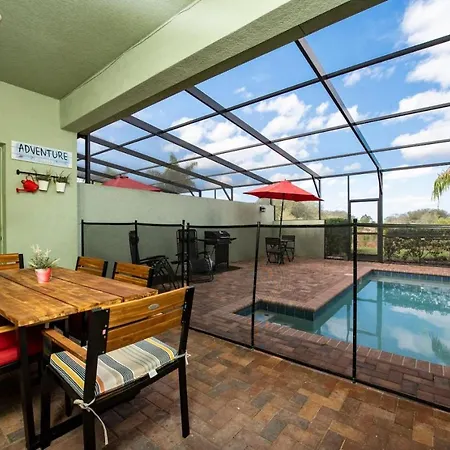 5 Bedroom Lovely Home With Pool And Bbq Near Disney